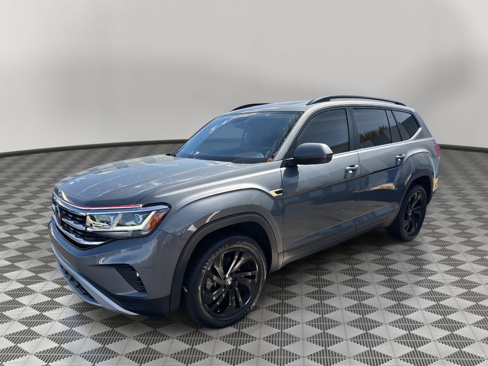 2022 Volkswagen Atlas 2.0T SE w/Technology