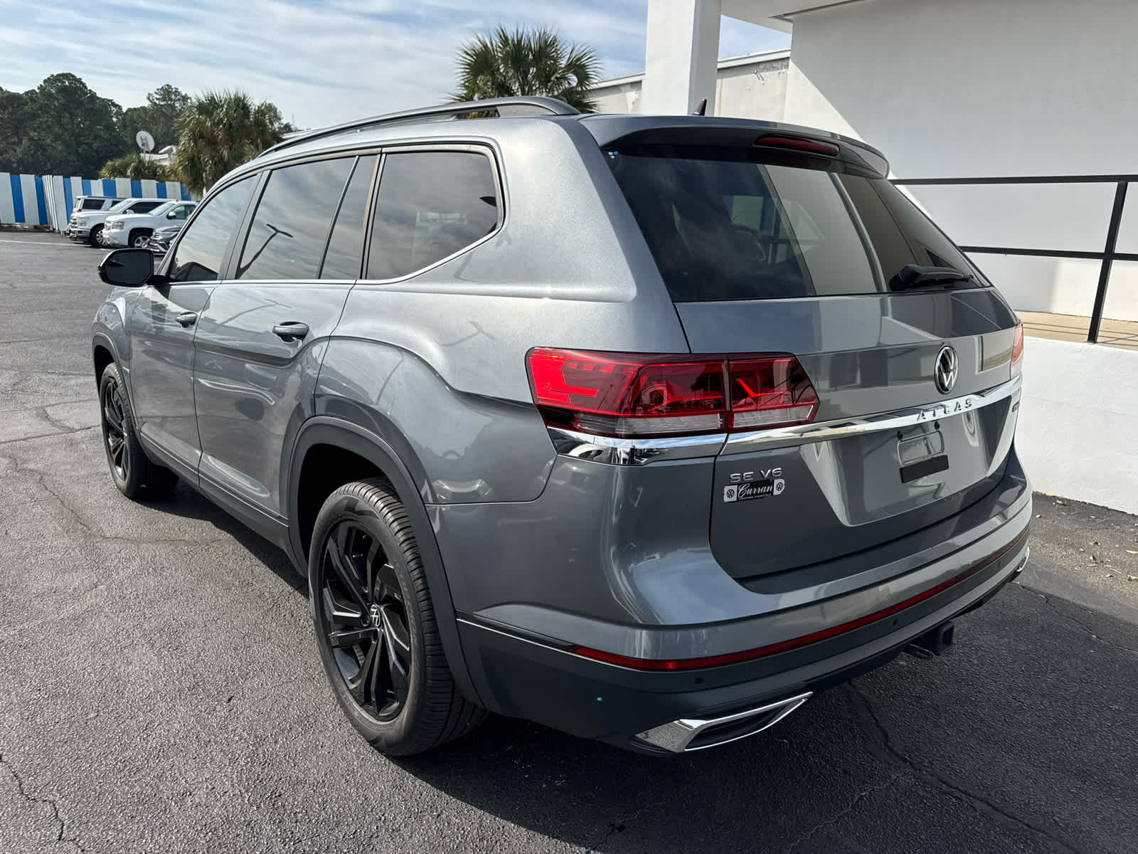 2022 Volkswagen Atlas 3.6L V6 SE w/Technology
