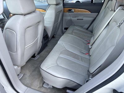 2015 Lincoln MKX Base