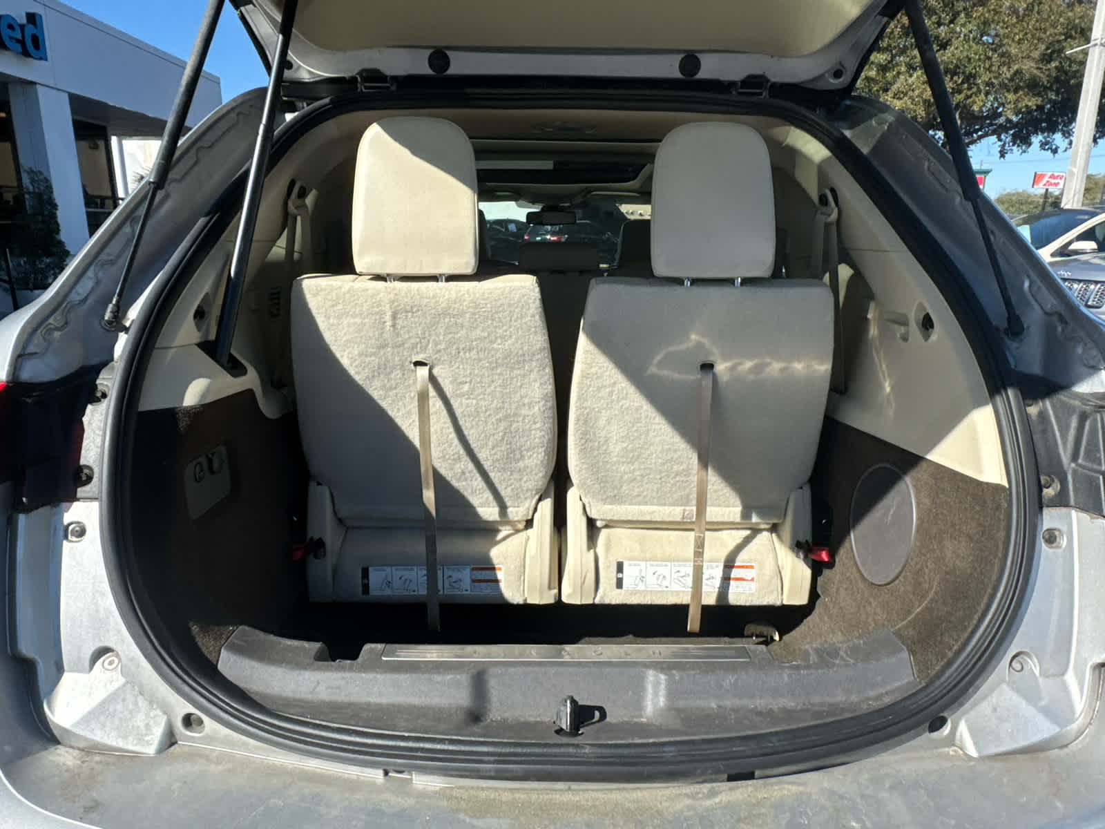 2014 Lincoln MKT Base