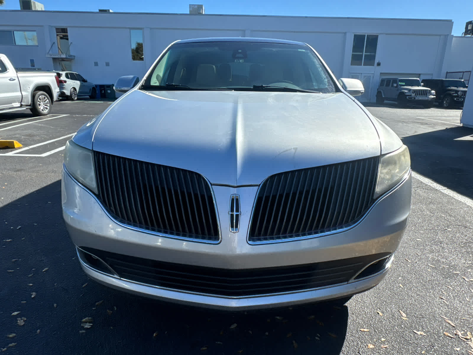 2014 Lincoln MKT Base