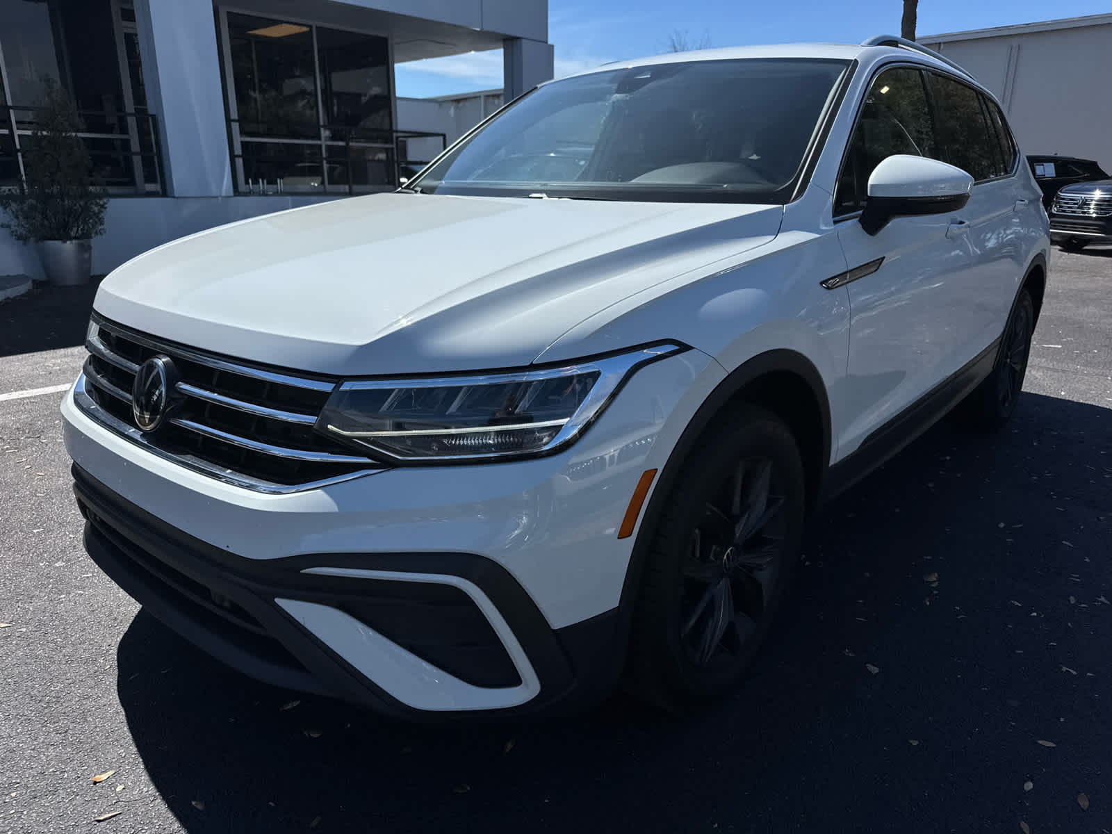 2024 Volkswagen Tiguan SE