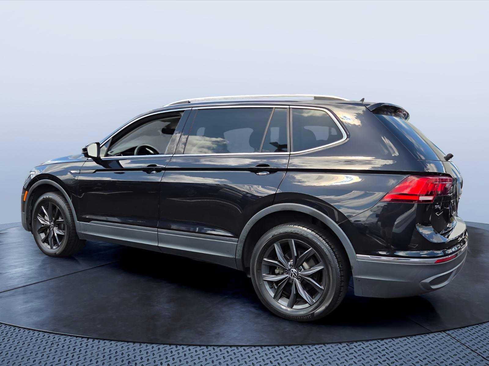 2024 Volkswagen Tiguan SE