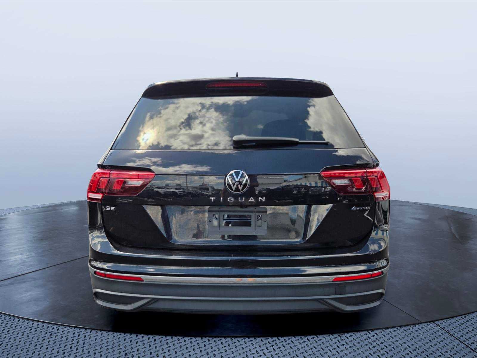 2024 Volkswagen Tiguan SE