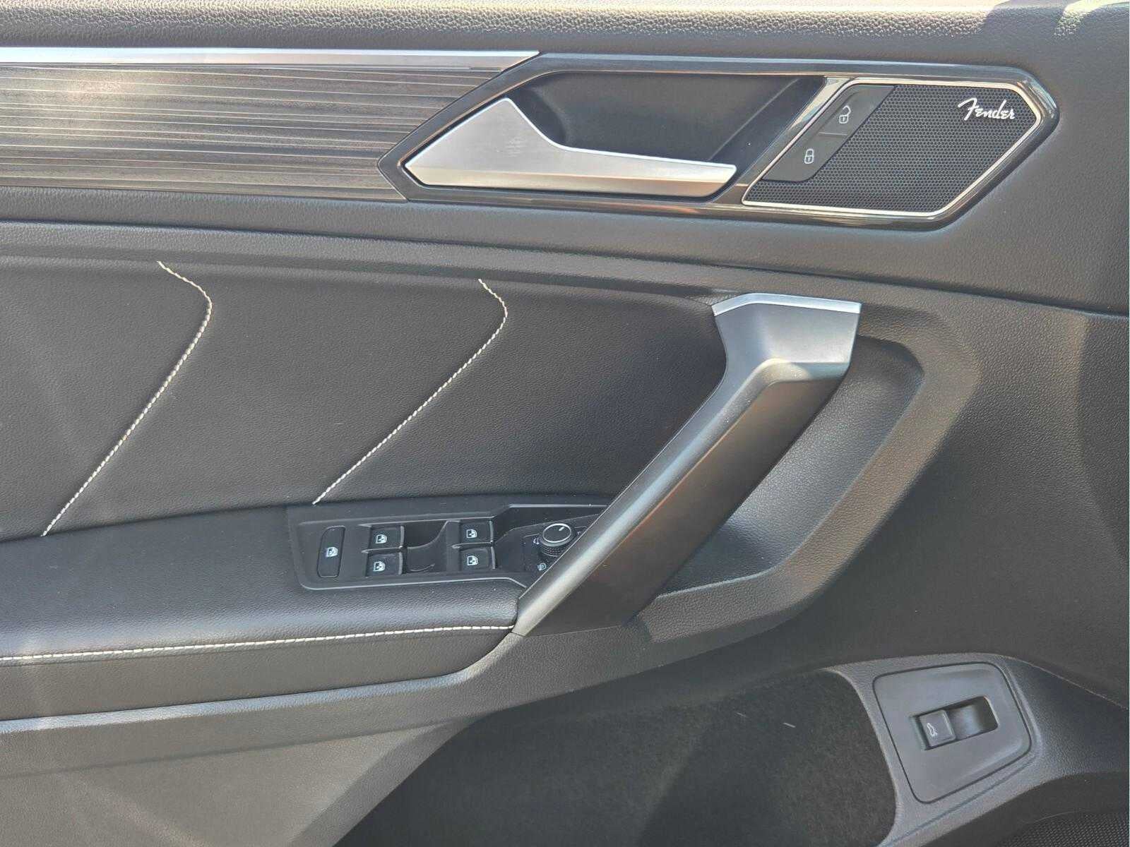 2022 Volkswagen Tiguan SEL R-Line