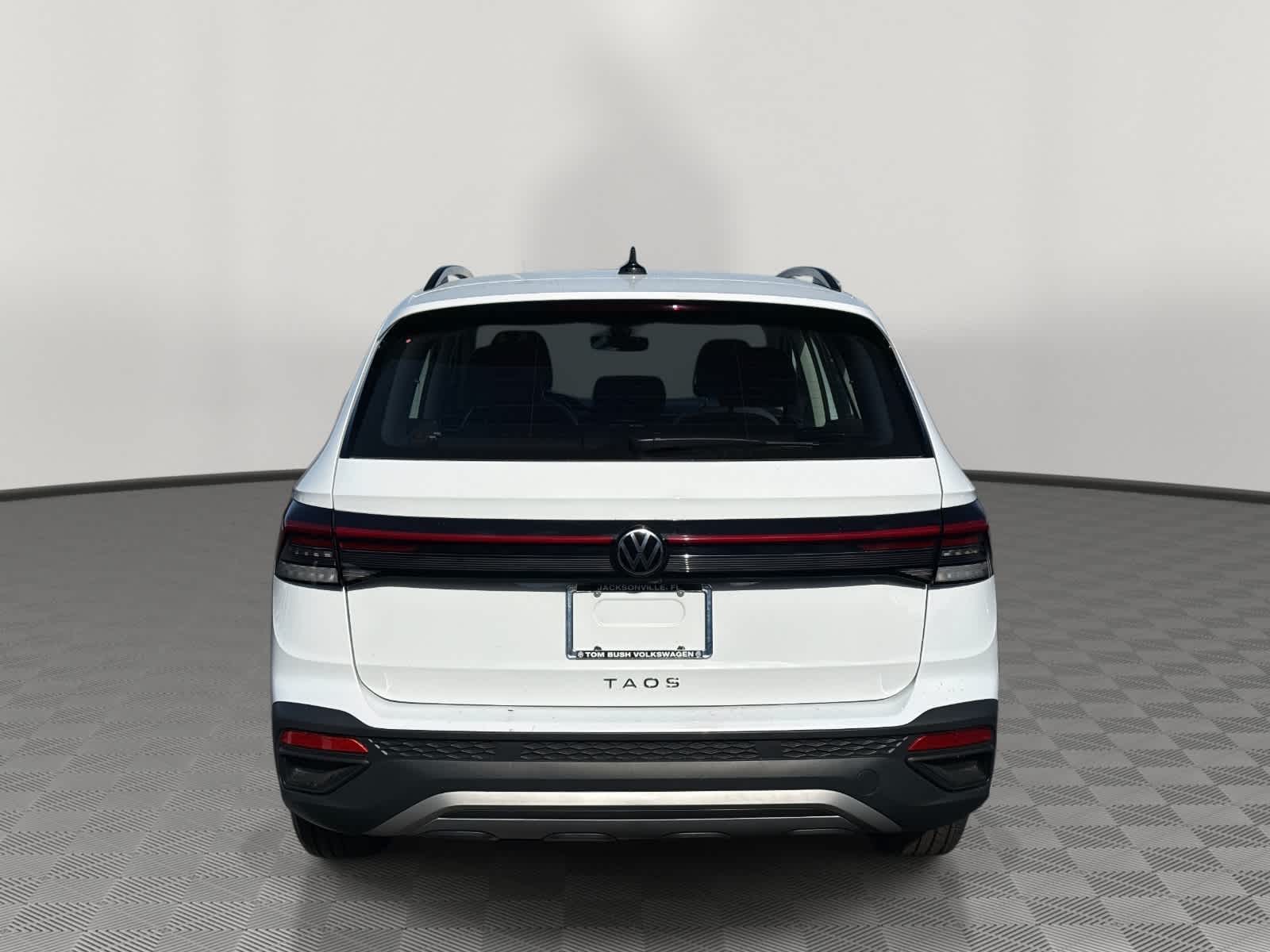2025 Volkswagen Taos S