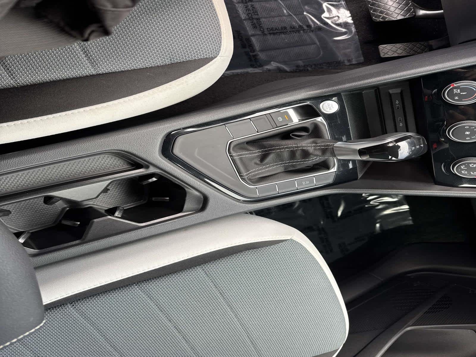 2025 Volkswagen Taos S