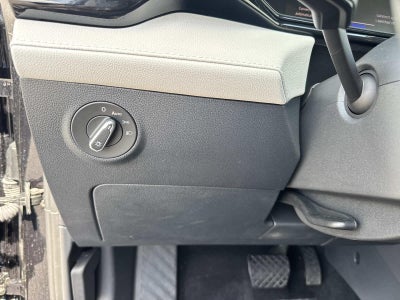 2025 Volkswagen Taos S