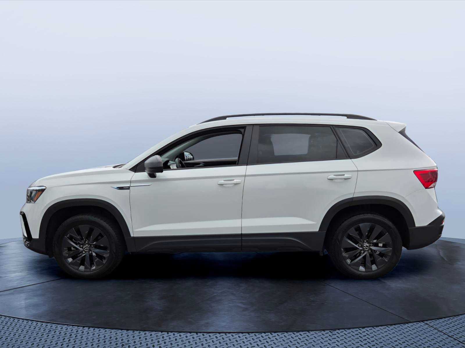 2024 Volkswagen Taos S