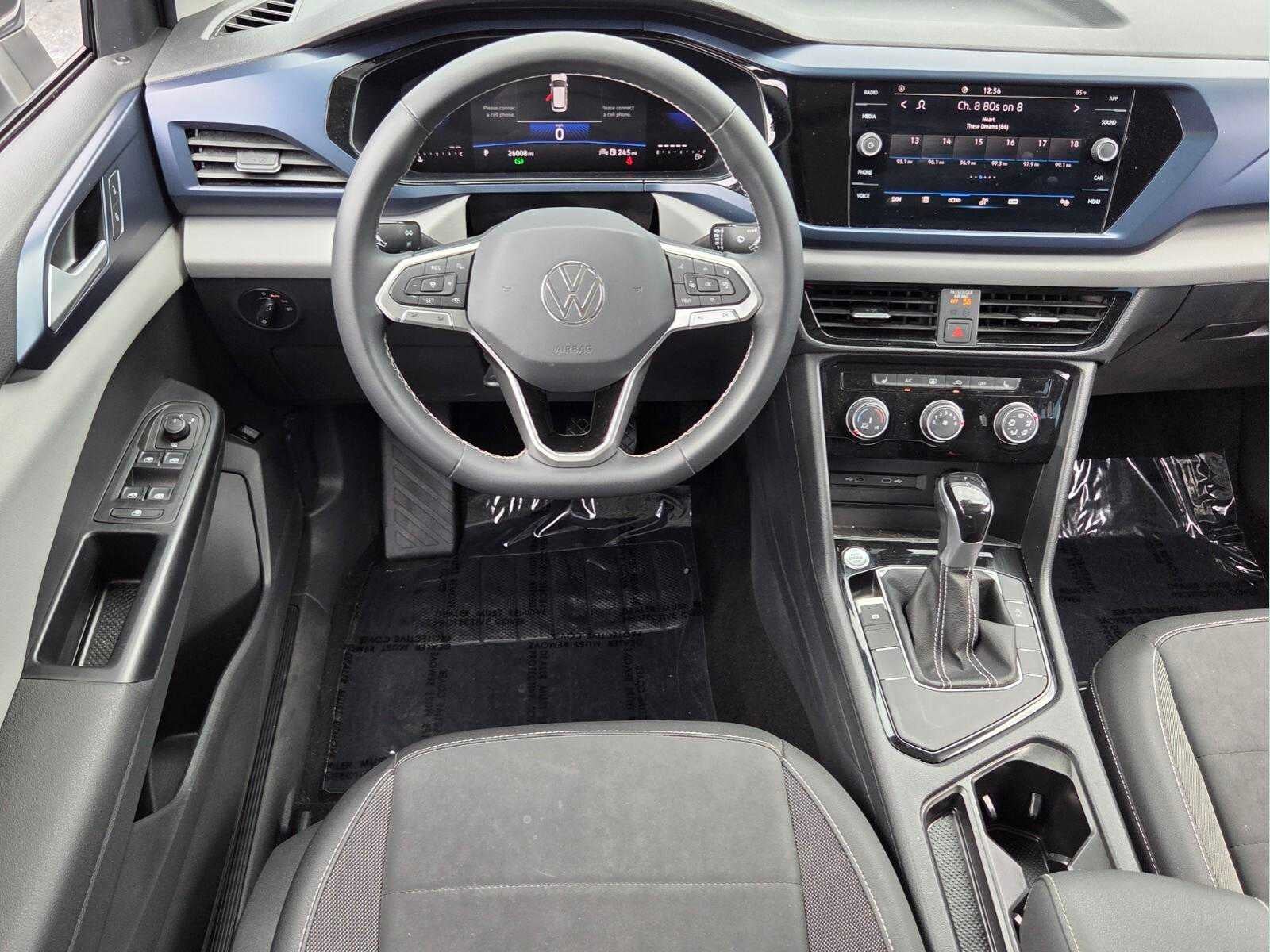 2023 Volkswagen Taos SE