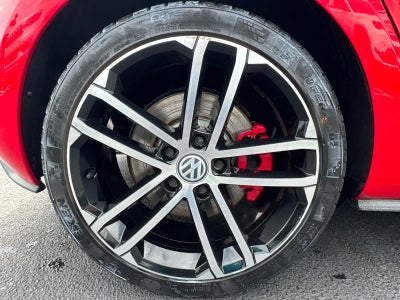 2017 Volkswagen Golf GTI Sport