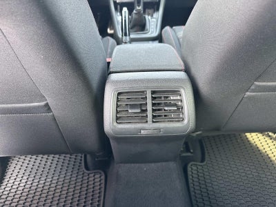 2017 Volkswagen Golf GTI Sport