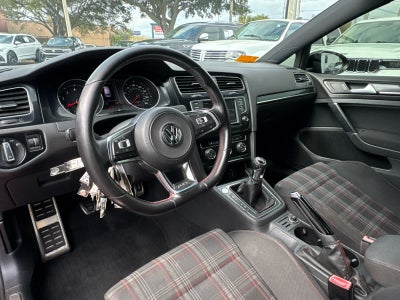 2017 Volkswagen Golf GTI Sport