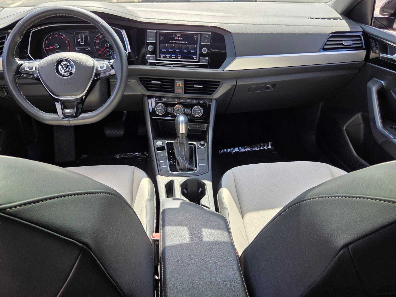 2020 Volkswagen Jetta R-Line