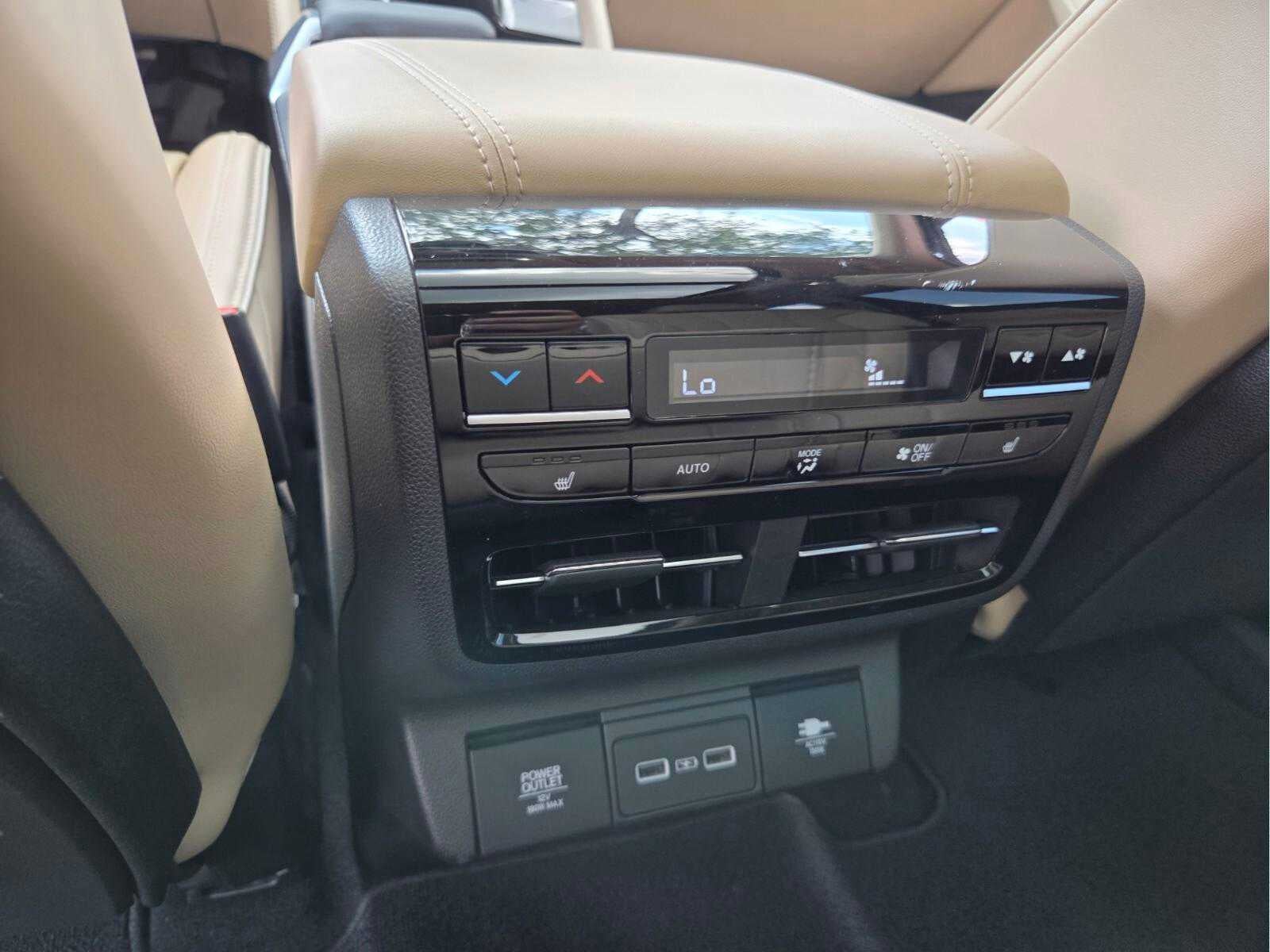 2022 Acura MDX w/Advance Package
