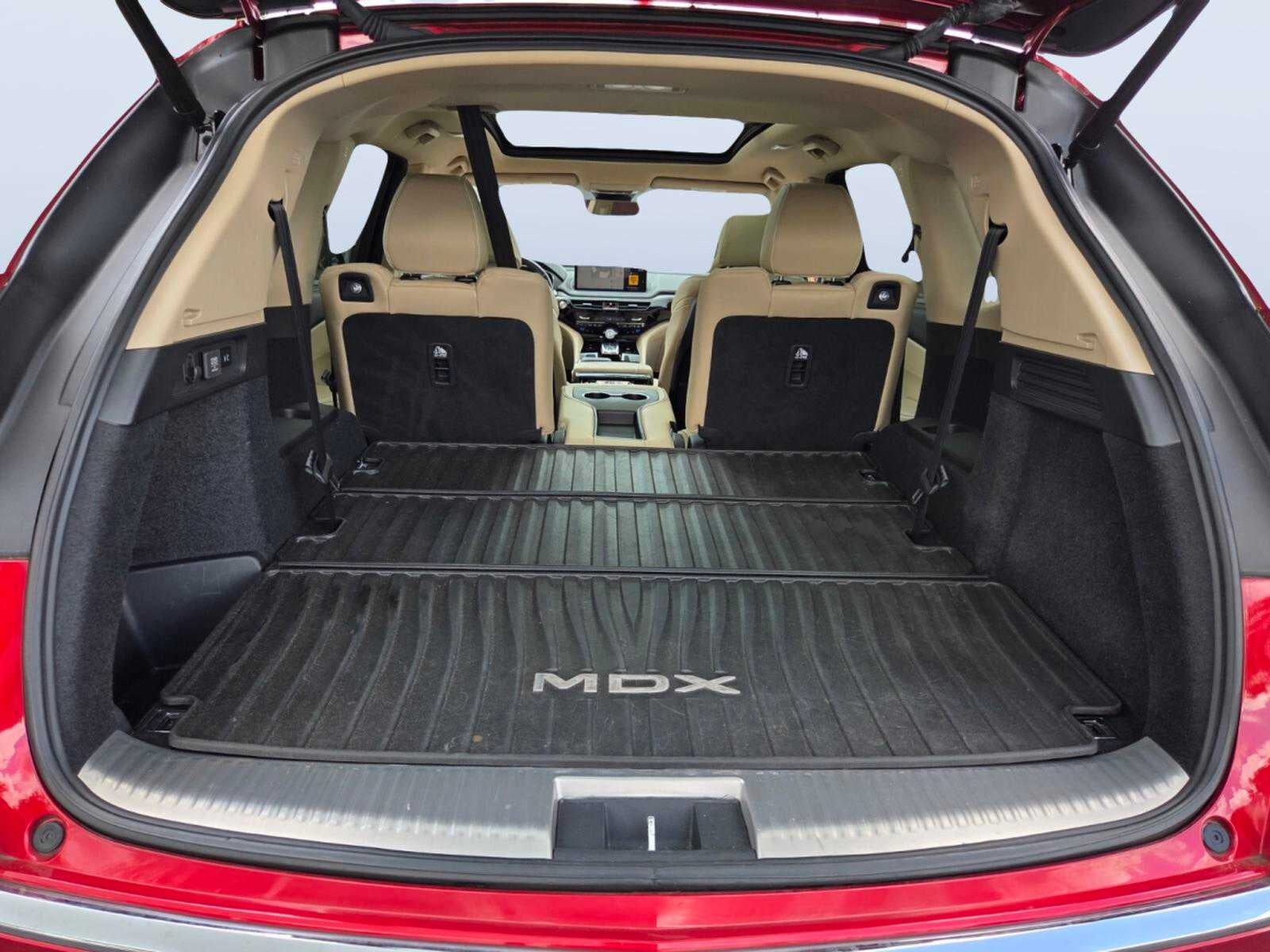 2022 Acura MDX w/Advance Package