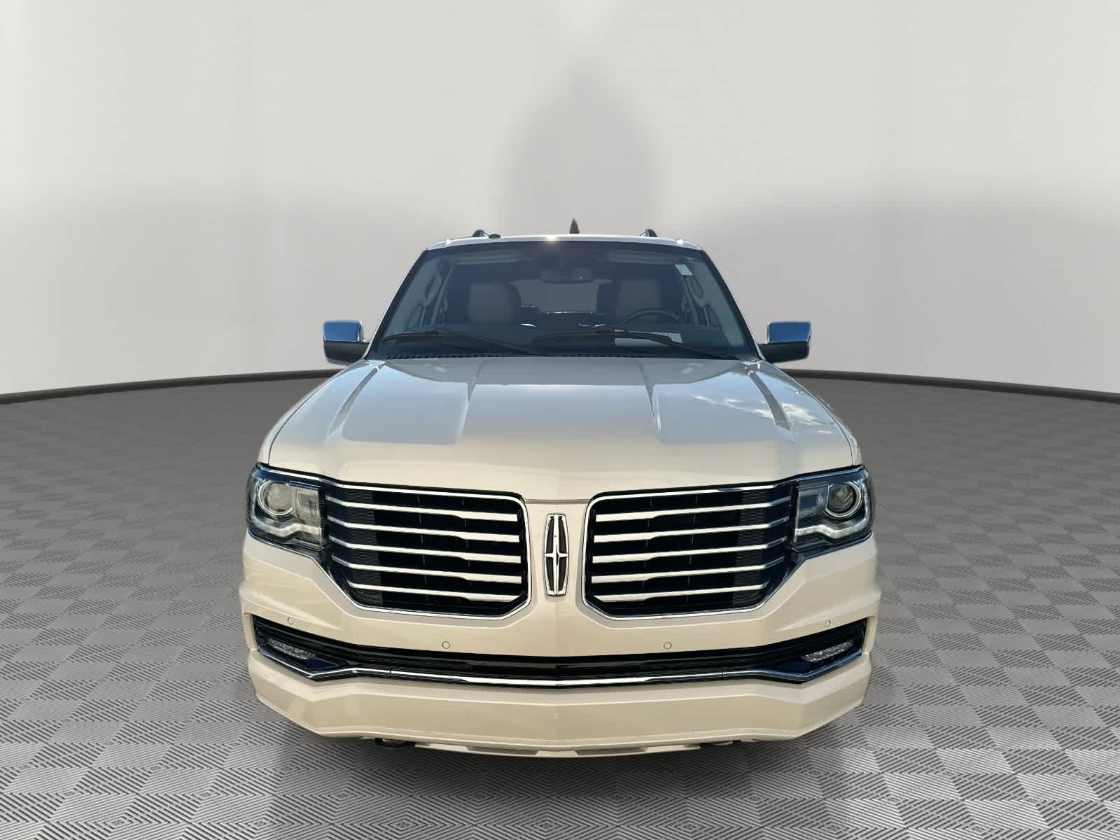 2015 Lincoln Navigator Base