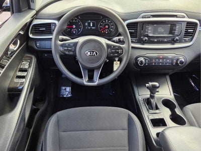 2018 Kia Sorento L