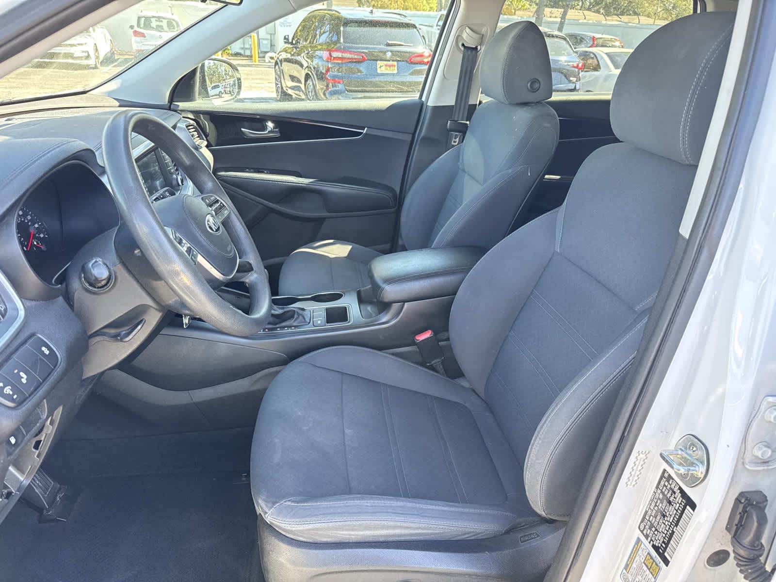 2019 Kia Sorento LX V6