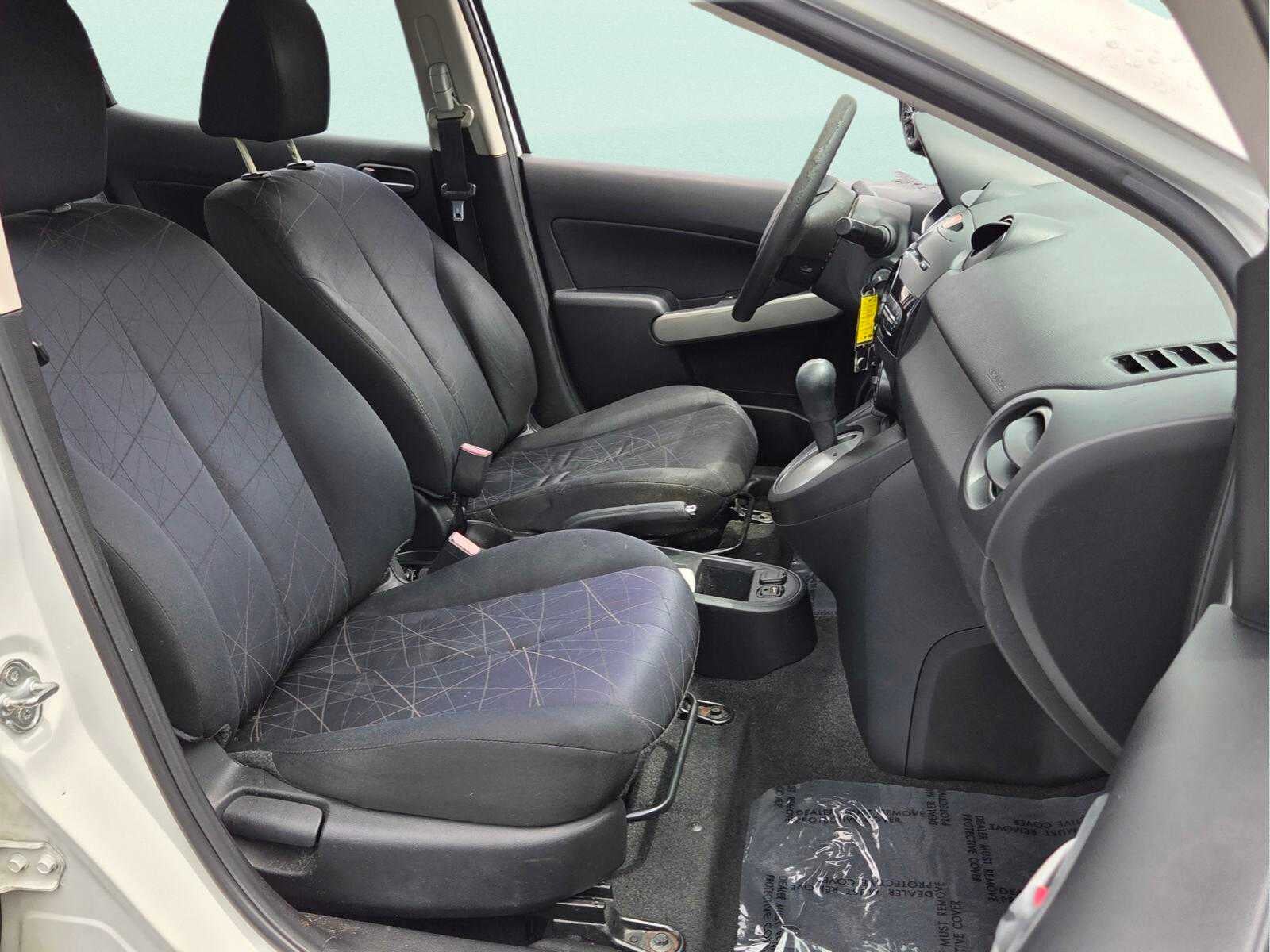 2014 Mazda MAZDA2 Sport