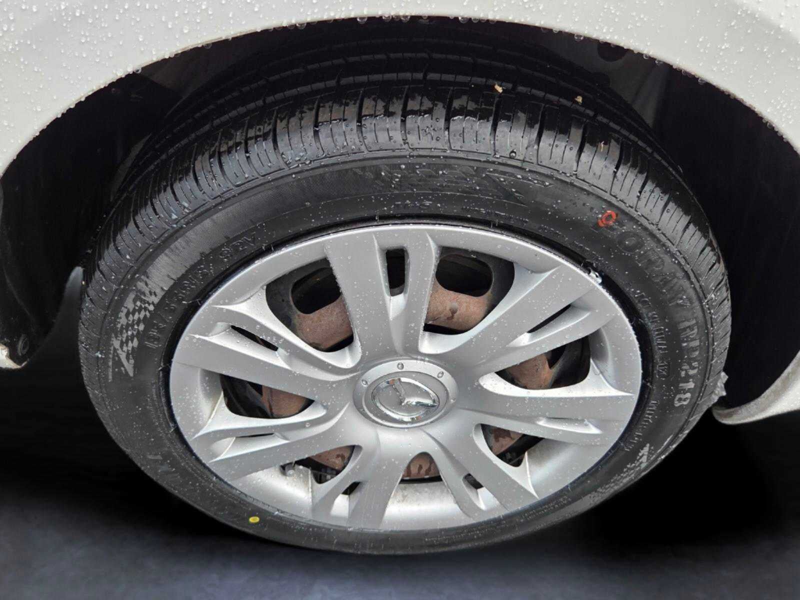2014 Mazda MAZDA2 Sport