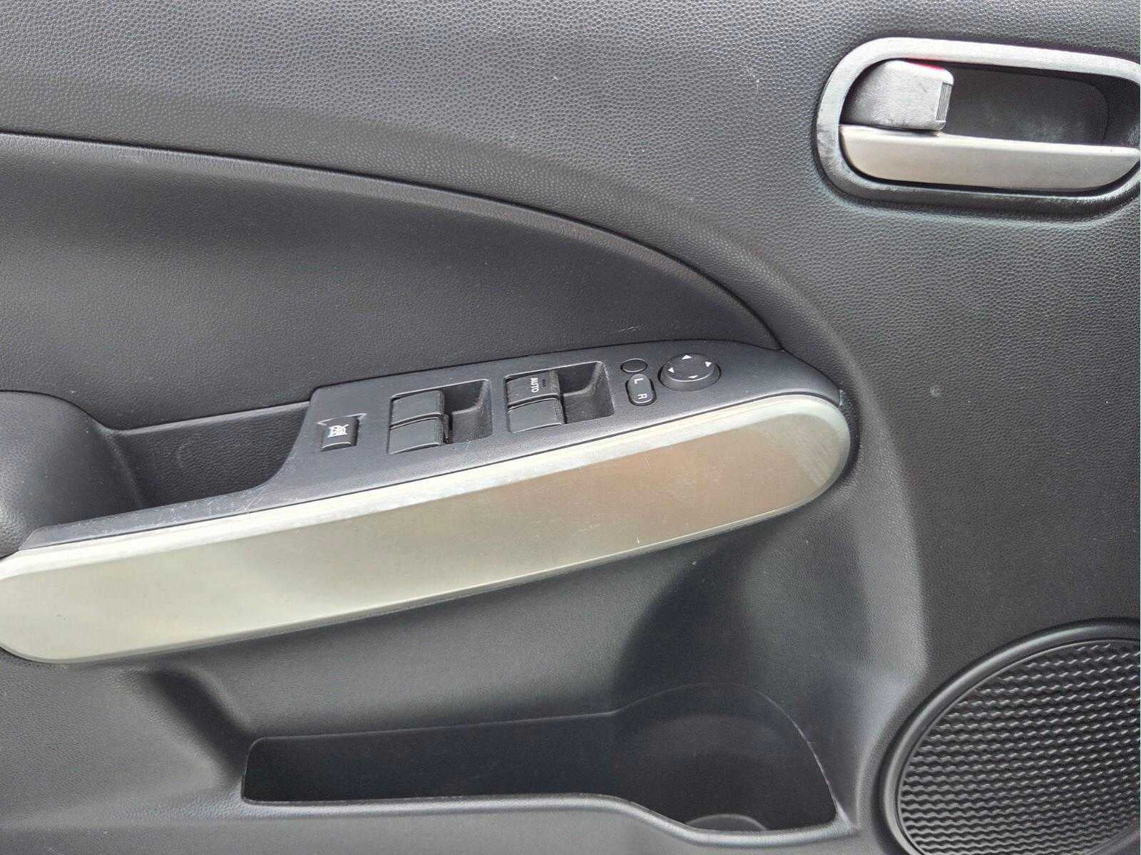 2014 Mazda MAZDA2 Sport