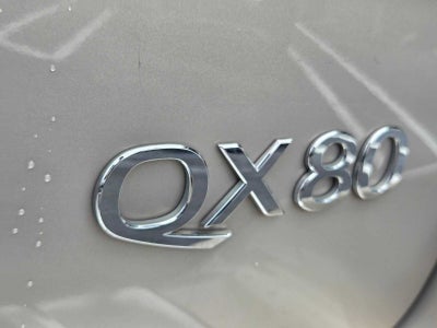 2023 INFINITI QX80 LUXE