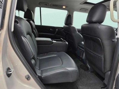 2023 INFINITI QX80 LUXE