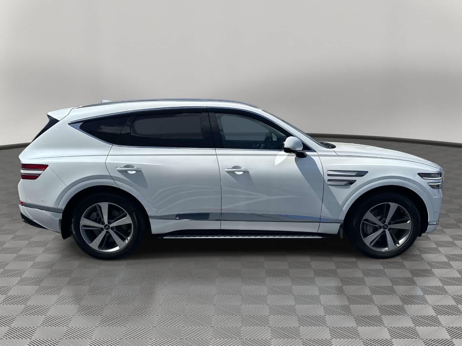 2023 Genesis GV80 Advanced +