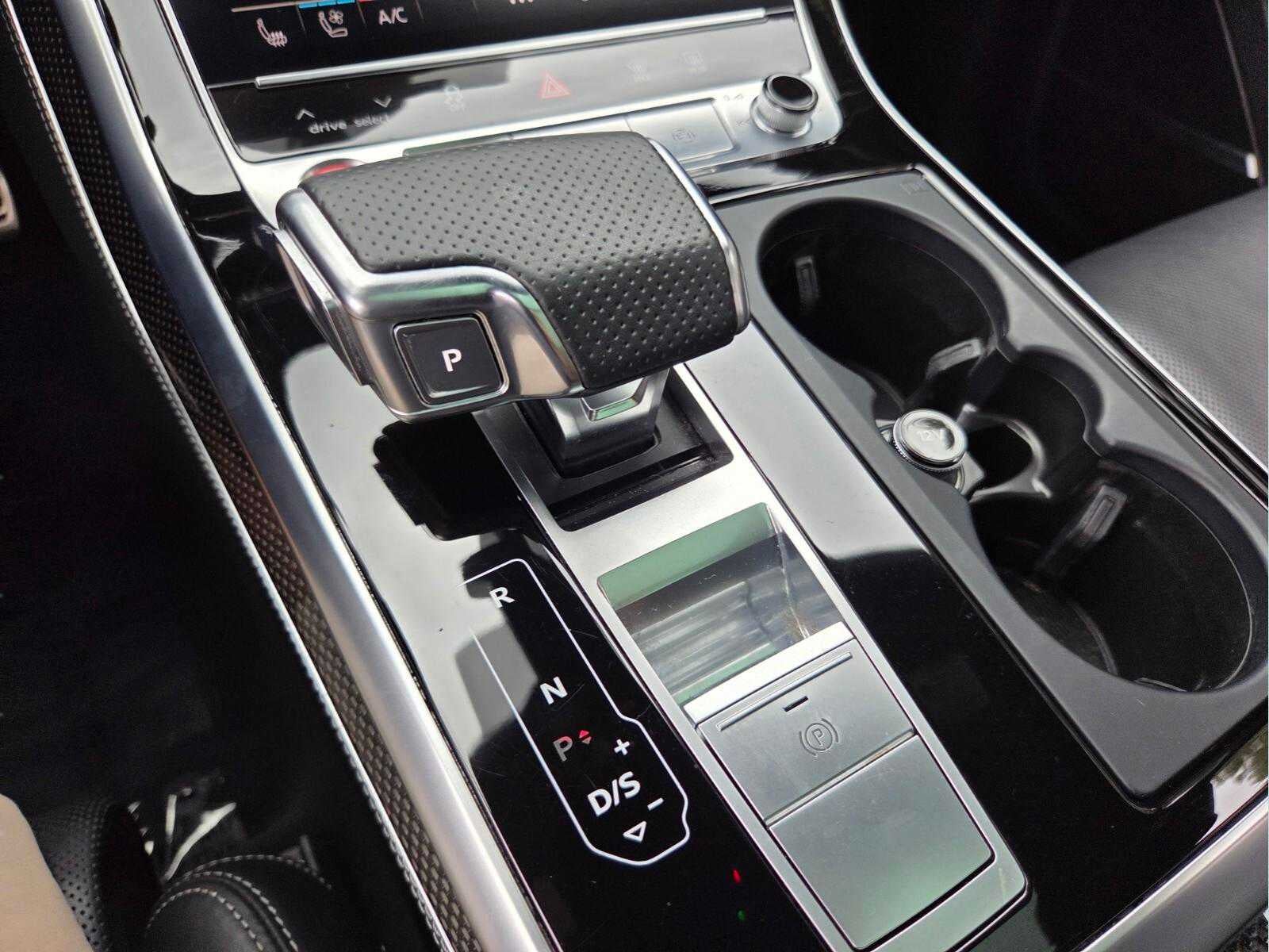 2022 Audi SQ8 Prestige