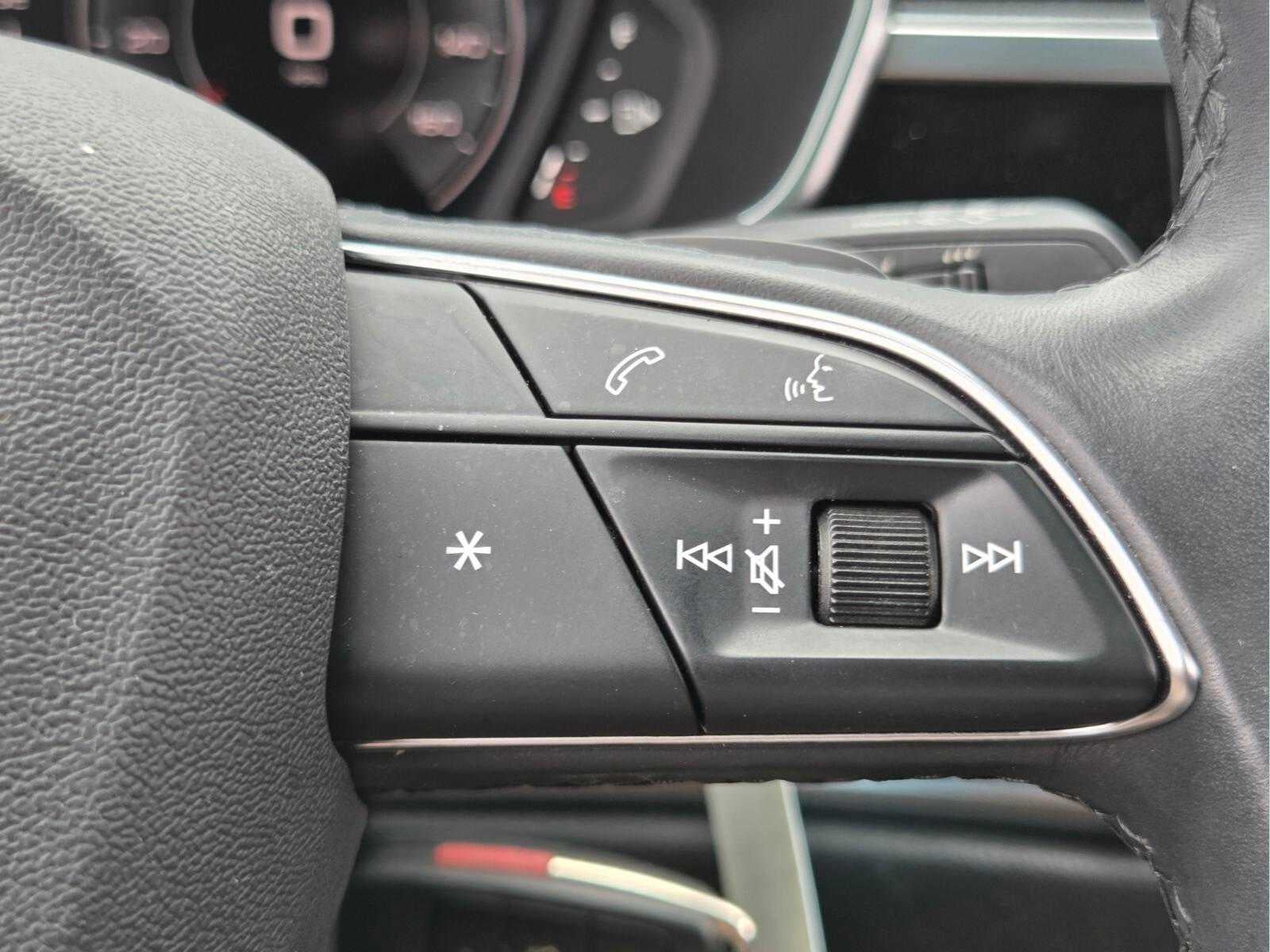 2022 Audi Q3 S line Premium Plus