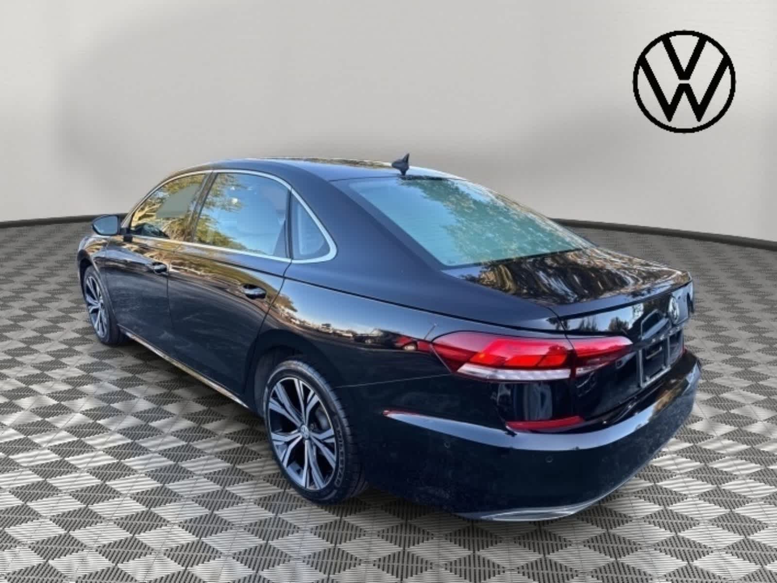 2020 Volkswagen Passat 2.0T SEL
