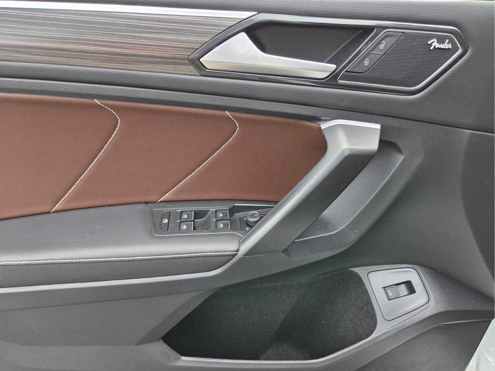 2024 Volkswagen Tiguan SEL R-Line