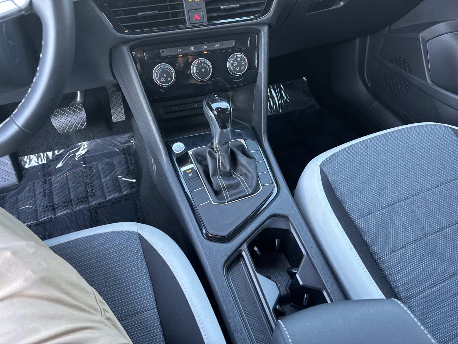 2025 Volkswagen Taos S