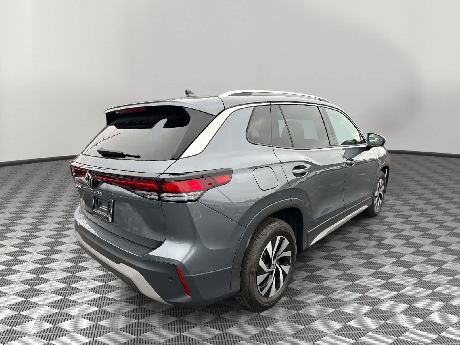 2025 Volkswagen Tiguan S