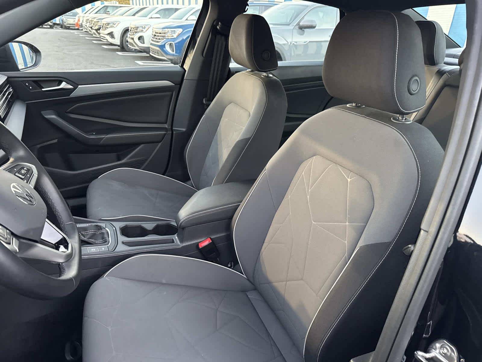 2025 Volkswagen Jetta Sport