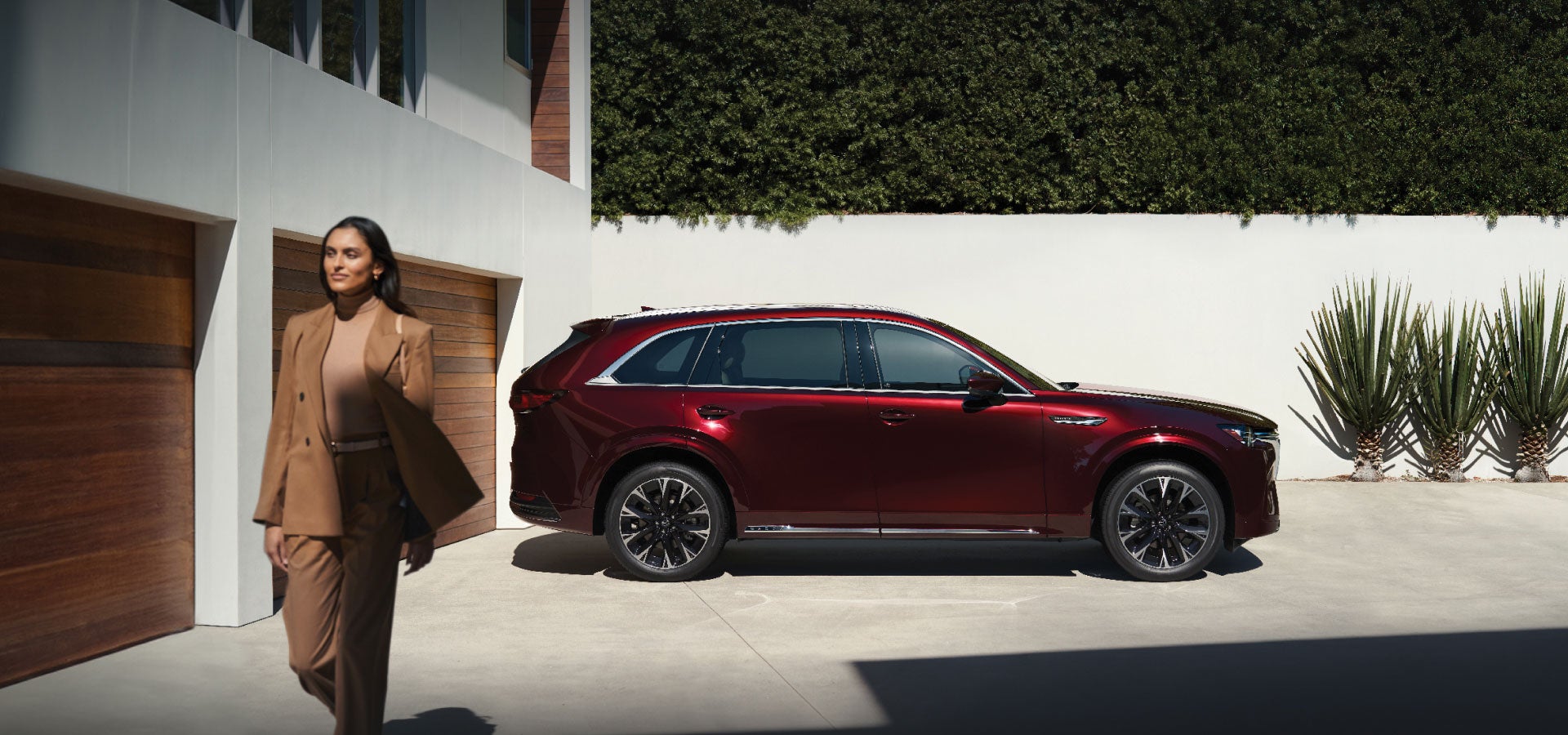 2026 Mazda CX-90 Feature 1